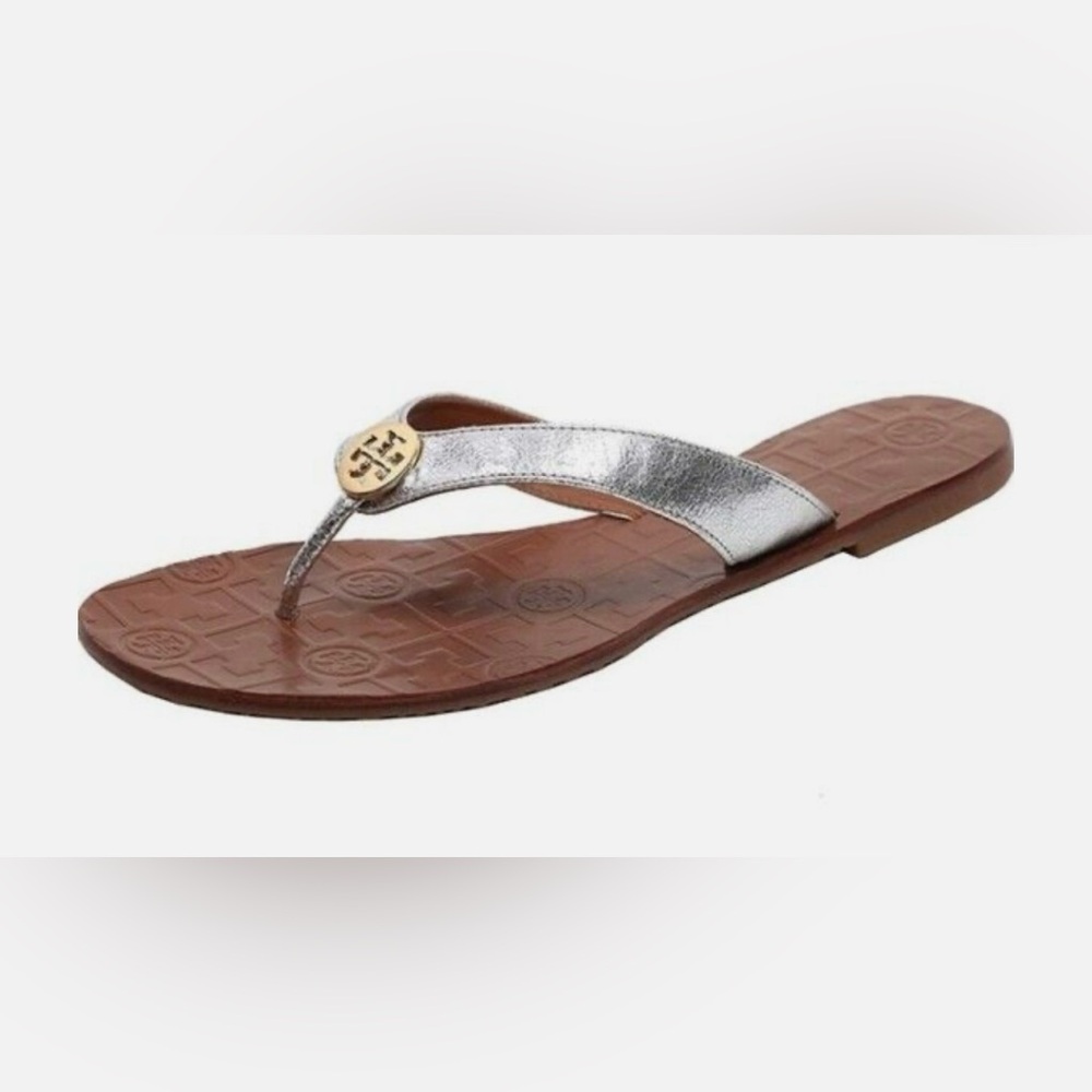 Tory Burch NWT authentic luxury Silver Thora Reverse Metallic Leather sandal